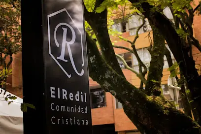 El Redil Estadio - Iglesia Cristiana Bautista