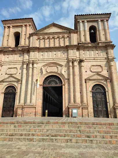Iglesia El Rosario De Garzón