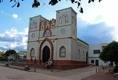 Iglesia Parroquia San Juan Evangelista de Sampués