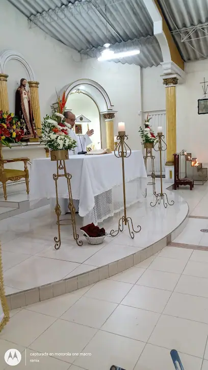 Iglesia Sagrado Corazón de Jesús - Pandiguando