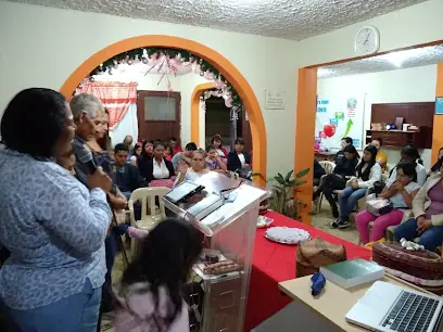 Cenfol la Esmeralda: Iglesia Cristiana de Formacion y Liderazgo